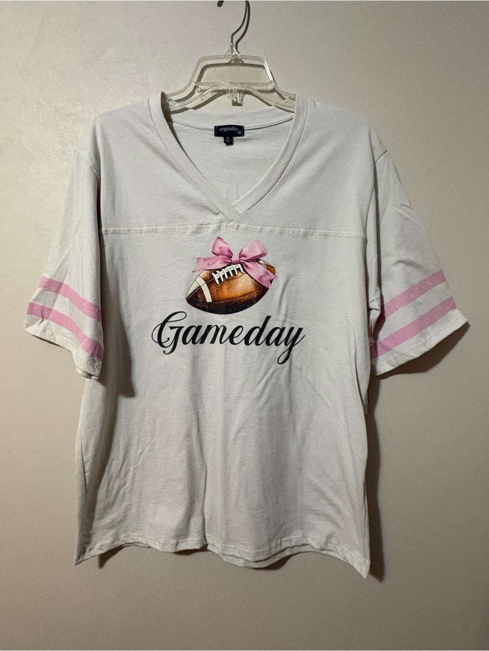 NWT Originality Dillards Gameday Tee Pink Football Shirt womens size small